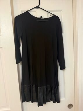 Tiana B. Black Long Sleeve A-Line Dress with Pleated Hem